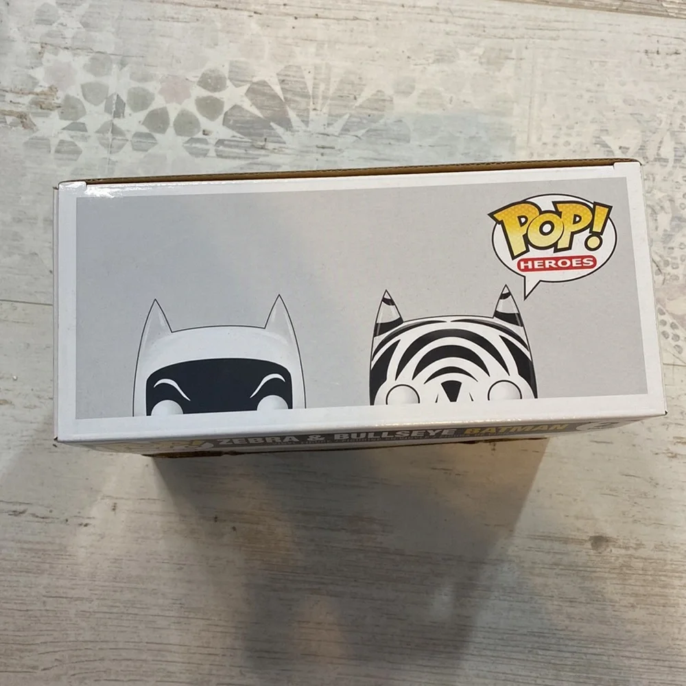 Funko Pop Zebra & Bullseye Batman Exclusive Figures - Picture 8 of 9
